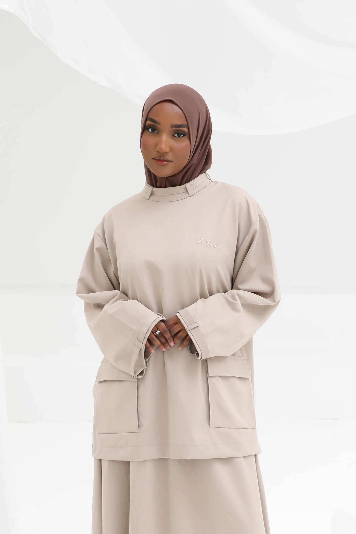 Skirt blouse set