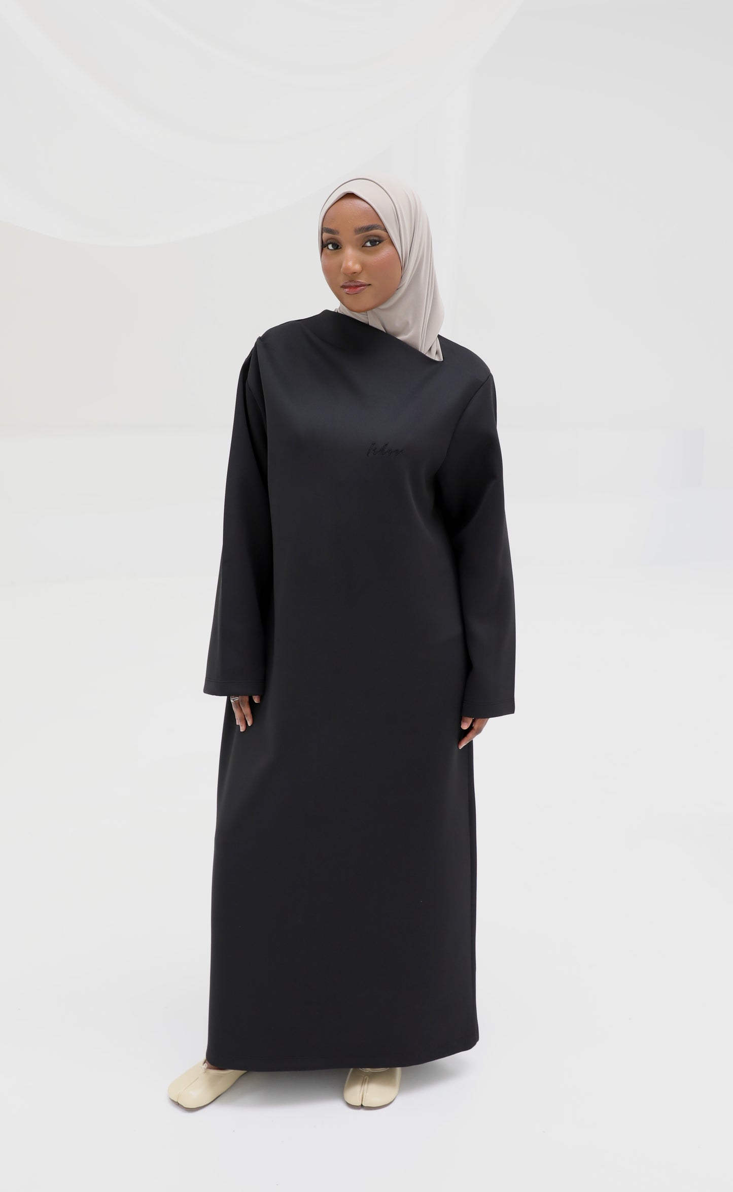 Noor essential dress