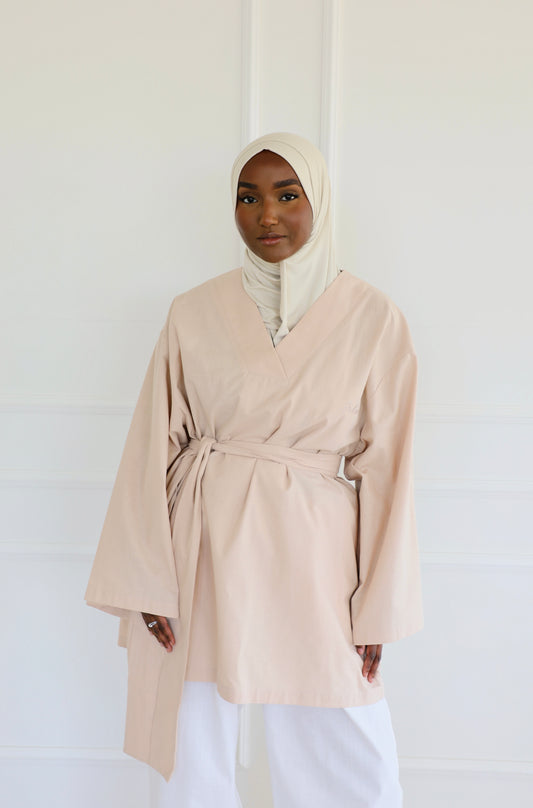 Linen shirt with belt