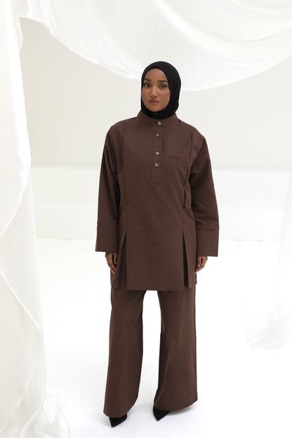 Essential modest set