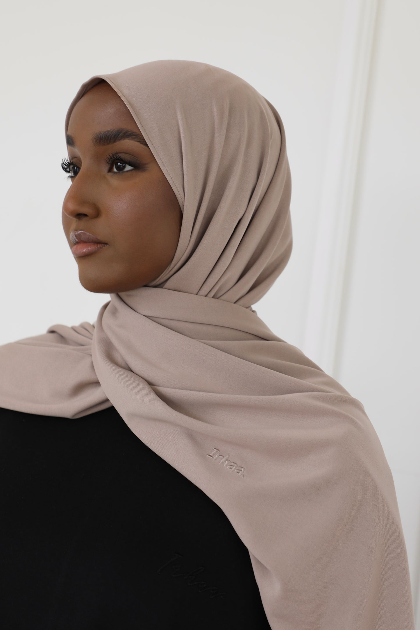 Modal scarf