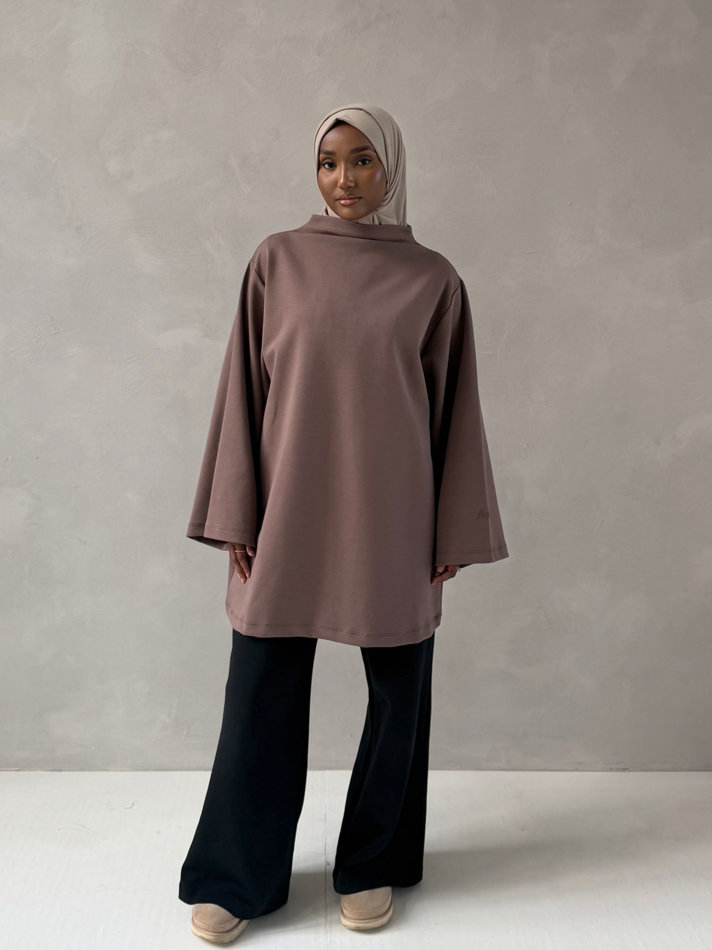 PRE ORDER Irhaa highneck shirt