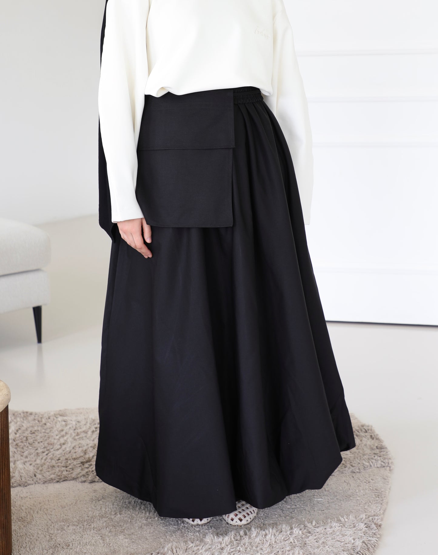 Balloon skirt with pocket